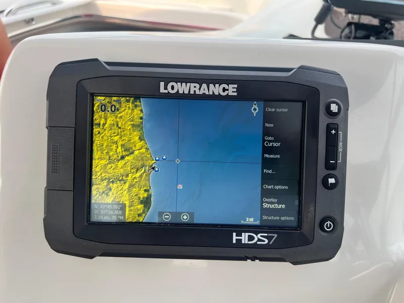 Slide: The Image of Lowrance HDS7 marine GPS on 1996 Sea Ray 330 Sundancer boat. - 34