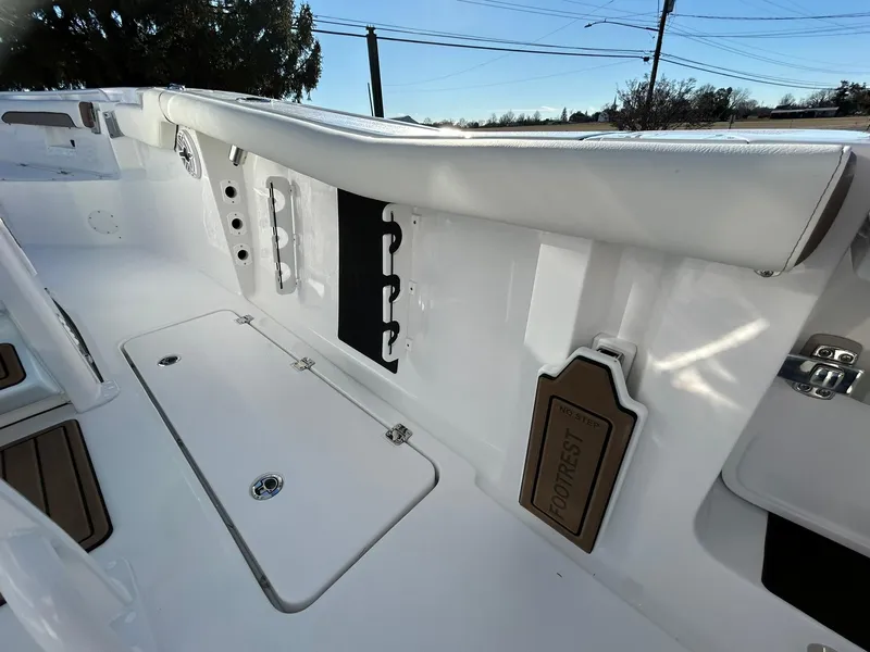 Slide: The Image of Tidewater 256 LXF 2026 - 50