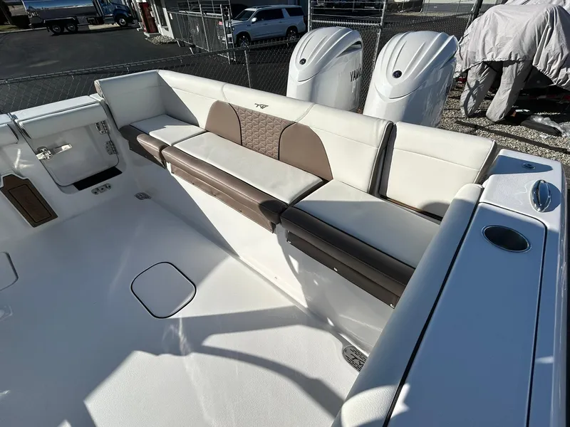 Slide: The Image of Tidewater 256 LXF 2026 - 58