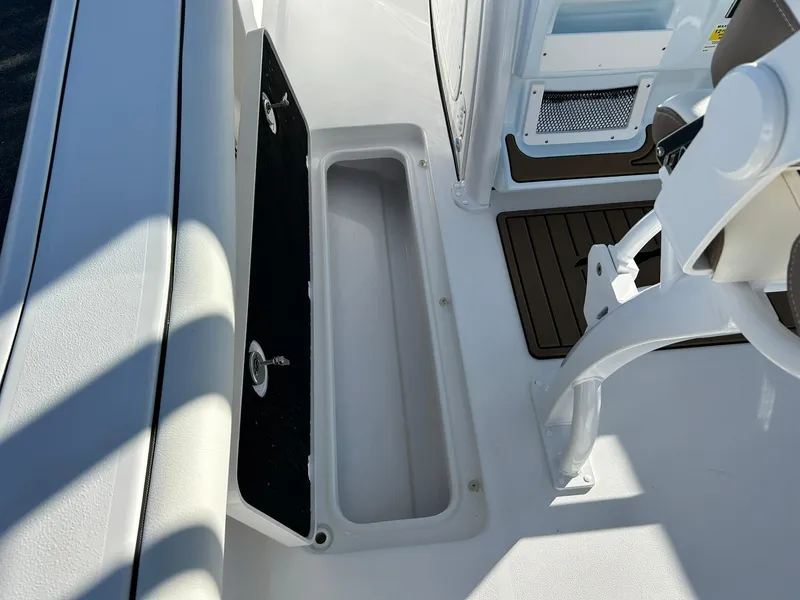 Slide: The Image of Tidewater 256 LXF 2026 - 60