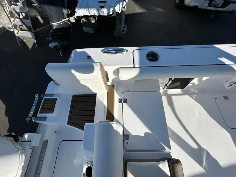 Slide: The Image of Tidewater 256 LXF 2026 - 65