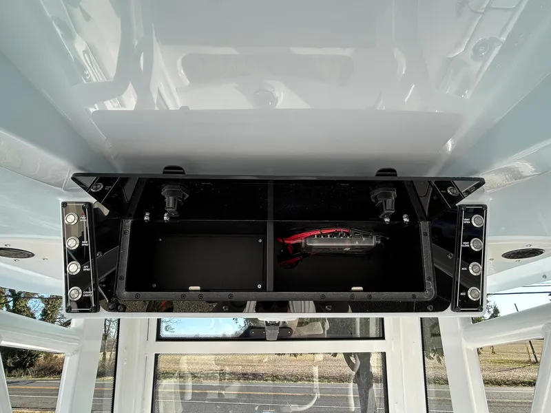 Slide: The Image of Tidewater 256 LXF 2026 - 76