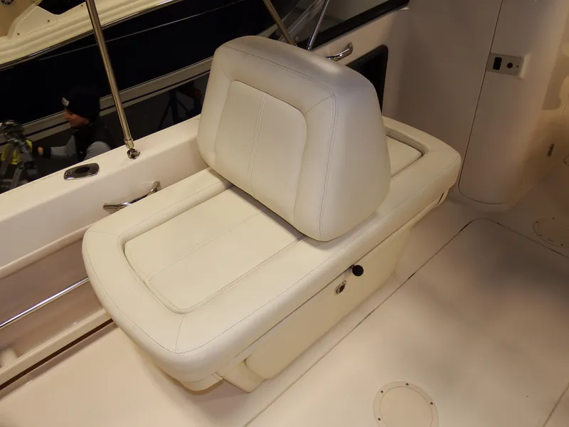 Slide: The Image of Grady-White Freedom 225 2016 - 56