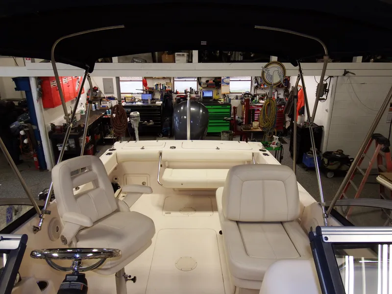 Slide: The Image of Grady-White Freedom 225 2016 - 59