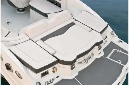 Slide: The Image of Chaparral 246 SSi 2019 - 11