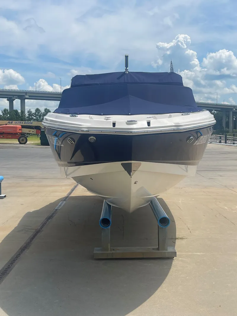 Slide: The Image of Chaparral 246 SSi 2019 - 12