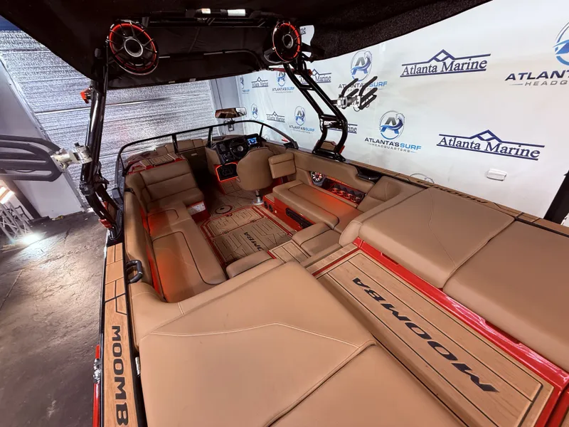 Slide: The Image of Interior of a 2023 Moomba Mojo boat at Atlanta Marine. - 15