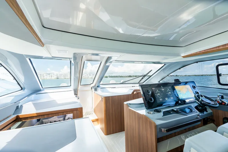 Slide: The Image of Aquila 46 COUPE 2025 - 32