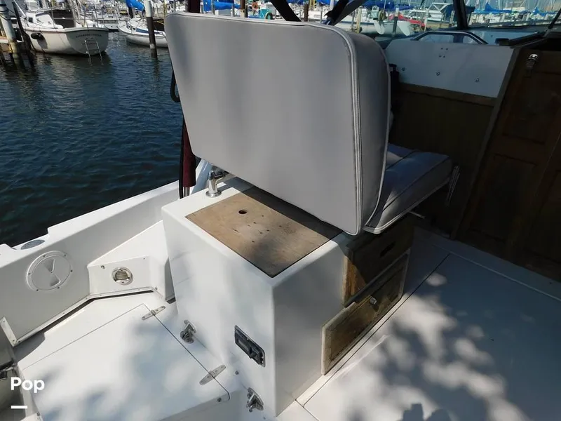 Slide: The Image of 1986 Wellcraft Coastal 2800 for sale in Cleveland, OH - 47