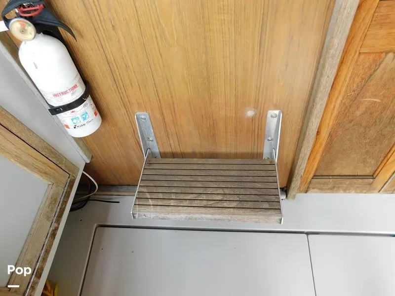 Slide: The Image of 1986 Wellcraft Coastal 2800 for sale in Cleveland, OH - 58