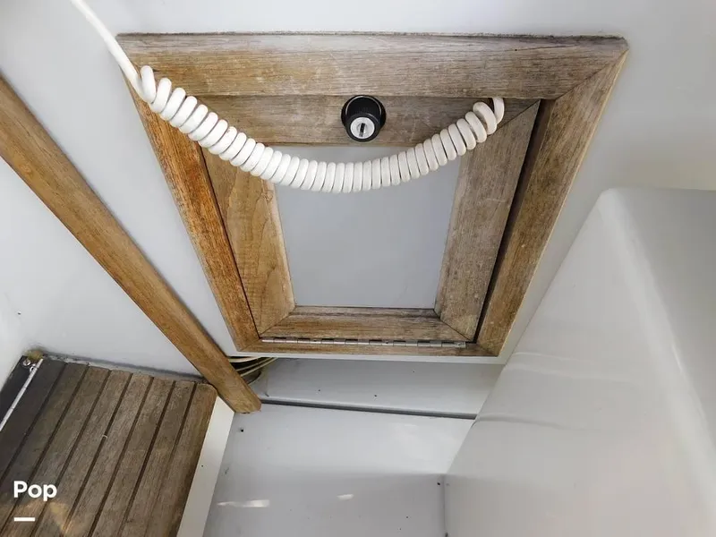 Slide: The Image of 1986 Wellcraft Coastal 2800 for sale in Cleveland, OH - 61