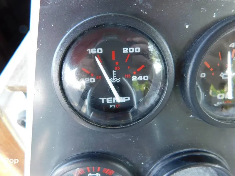 Slide: The Image of 1986 Wellcraft Coastal 2800 for sale in Cleveland, OH - 71