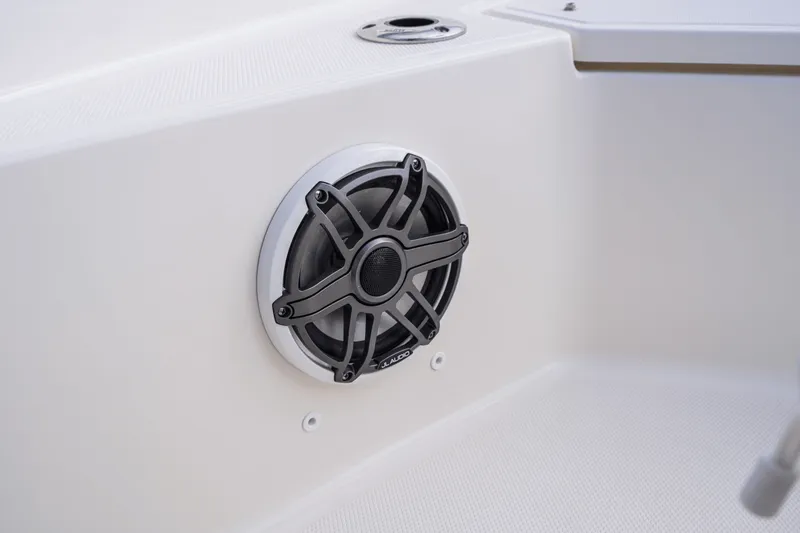 Slide: The Image of Boston Whaler 220 Dauntless 2027 - 28