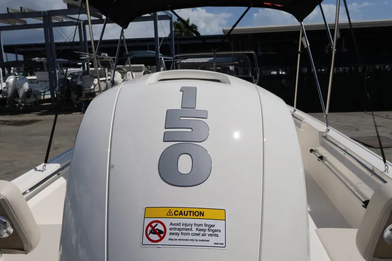Slide: The Image of Boston Whaler 190 Montauk 2027 - 19