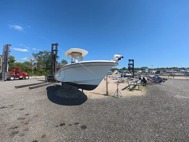 Slide: The Image of Grady-White Fisherman 236 2025 - 28