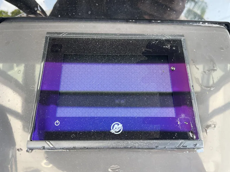 Slide: The Image of 2024 Blackfin 332cc boat dashboard display screen. - 22