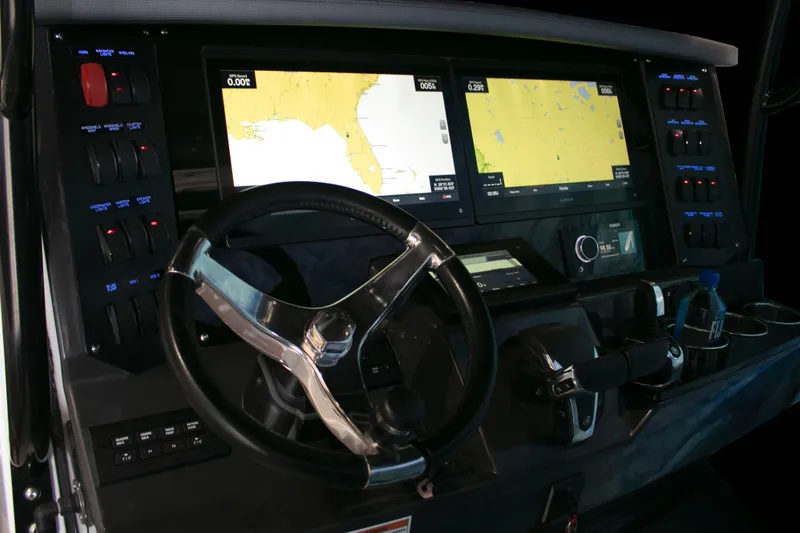 Slide: The Image of Blackfin 332cc 2024 - 77