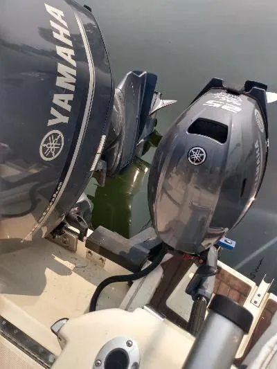 Slide: The Image of 2014 Scout 262 Abaco boat with Yamaha outboard motors. - 6