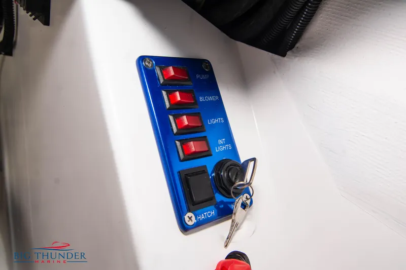 Slide: The Image of Control panel of a 2019 Spectre Screaming Eagle 22 Talon boat. - 31