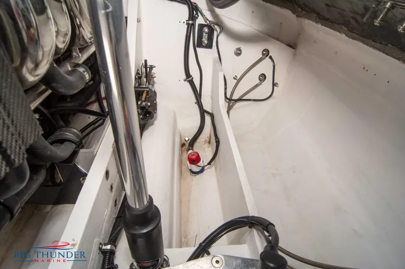 Slide: The Image of Engine compartment of a 2019 Spectre Screaming Eagle 22 Talon boat. - 43