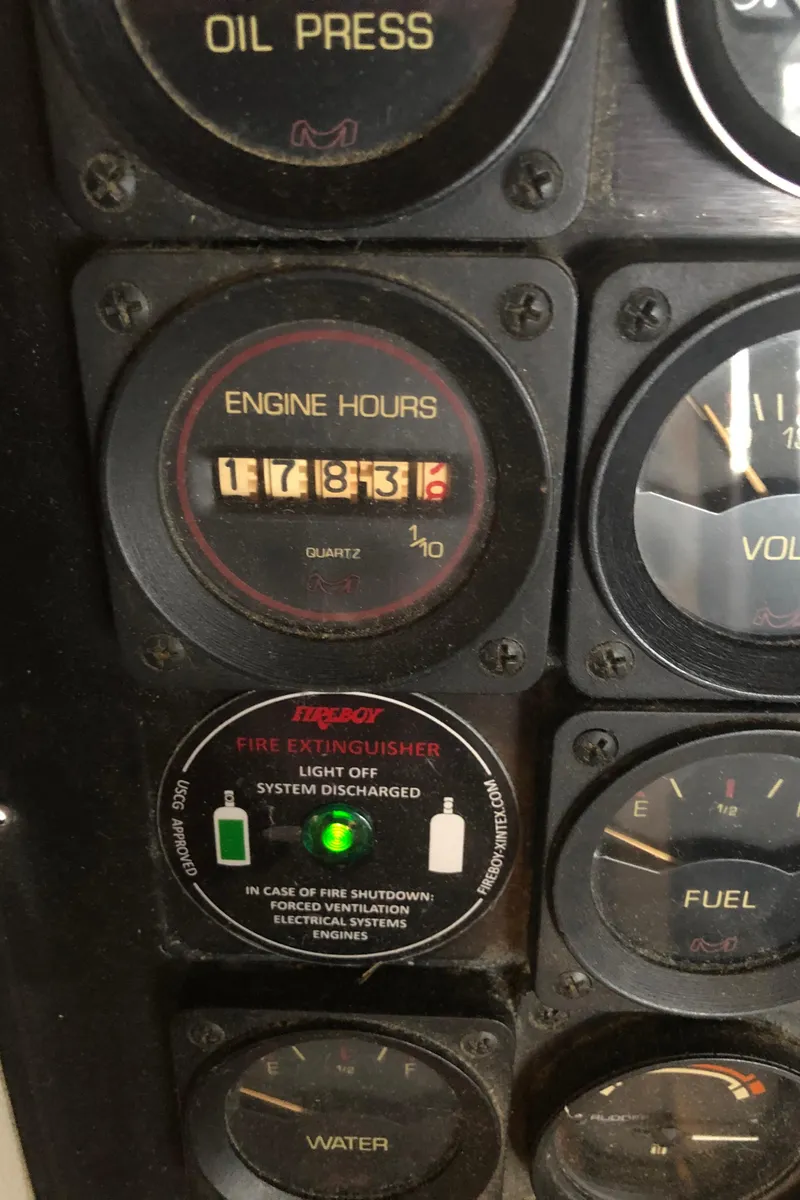 Slide: The Image of Bluewater Sedan 1990 - 52