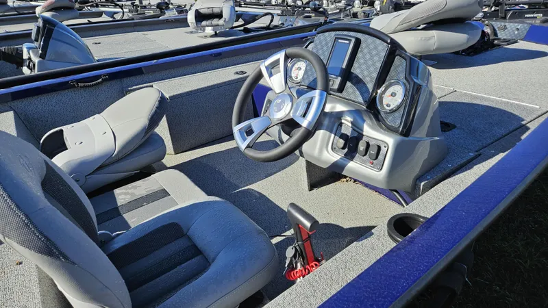 Slide: The Image of G3 Sportsman 1610 Vinyl 2023 - 1