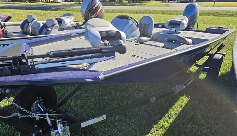 Slide: The Image of G3 Sportsman 1610 Vinyl 2023 - 7