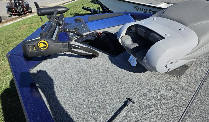 Slide: The Image of G3 Sportsman 1610 Vinyl 2023 - 9