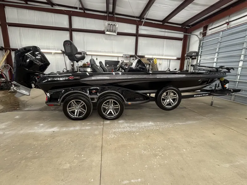 The Image of Ranger Z521R Cup Equipped 2023 - undefined