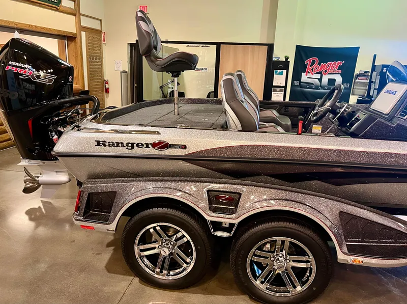 Slide: The Image of 2024 Ranger Z521R Ranger Cup Equipped boat on display in showroom. - 3