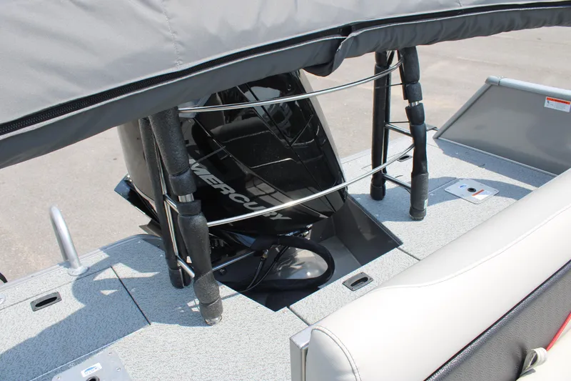 Slide: The Image of 2023 Lowe SD224 Sport Deck boat with Mercury outboard engine. - 9