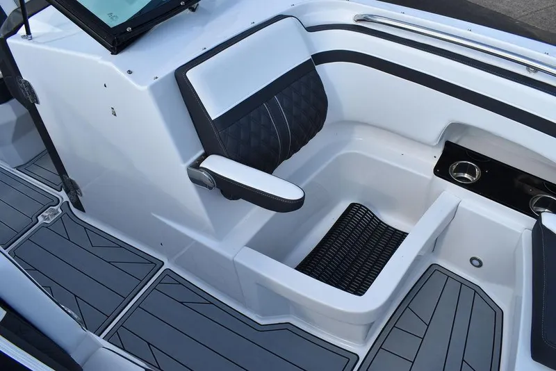 Slide: The Image of Monterey M6 2024 - 81