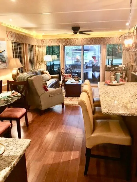 Slide: The Image of Thoroughbred 67x17 2016 - 60