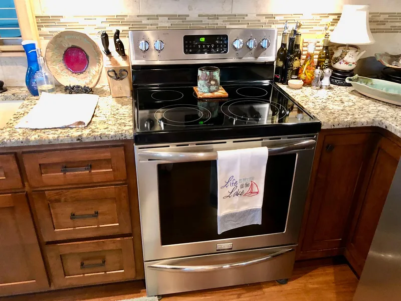 Slide: The Image of Thoroughbred 67x17 2016 - 67