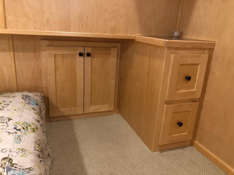 Slide: The Image of Thoroughbred 67x17 2016 - 99