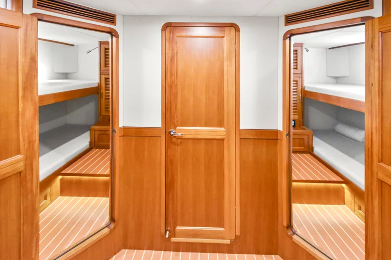 Slide: The Image of Fleming 85 – Open Flybridge 2023 - 70