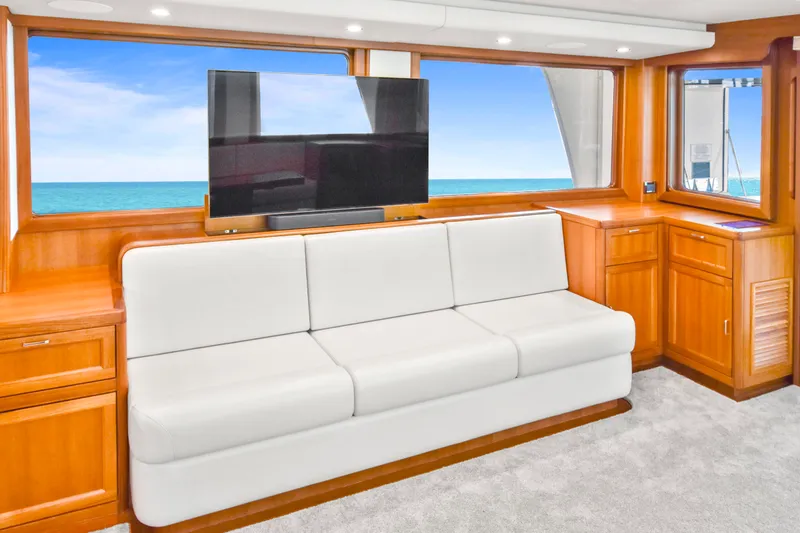 Slide: The Image of Fleming 85 – Open Flybridge 2023 - 13