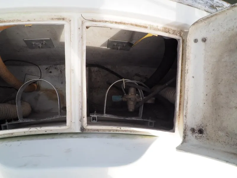 Slide: The Image of CNG locker - 13