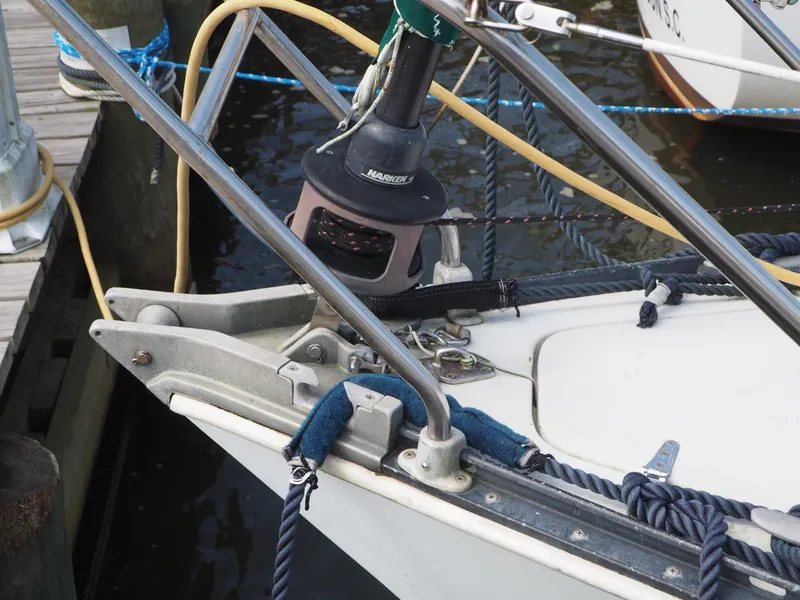 Slide: The Image of Roller Furler - 4