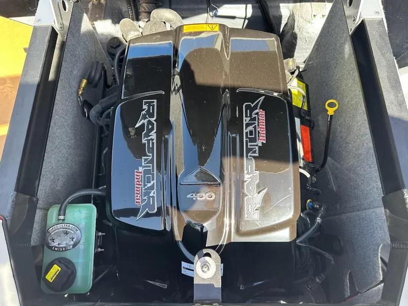 Slide: The Image of 2024 Sanger V237 S boat engine, Raptor 400 Indmar, top view. - 30