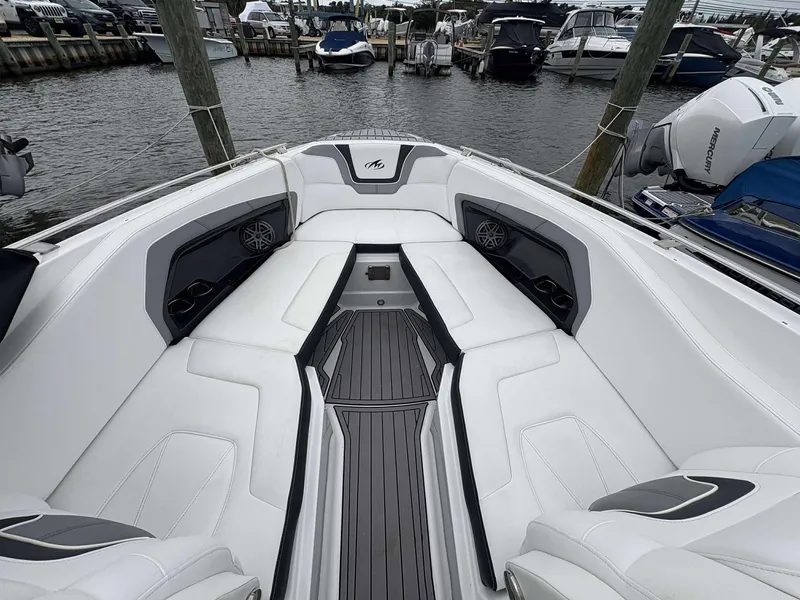 The Image of Monterey 298SS 2016 - 0