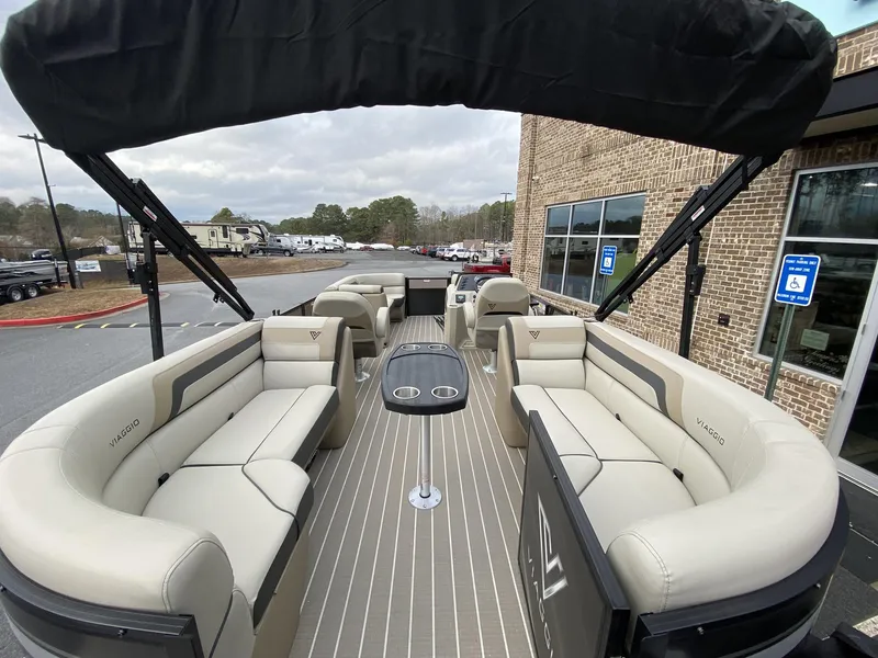 Slide: The Image of Viaggio Lago 22U ST w/Yamaha 150HP 2023 - 19