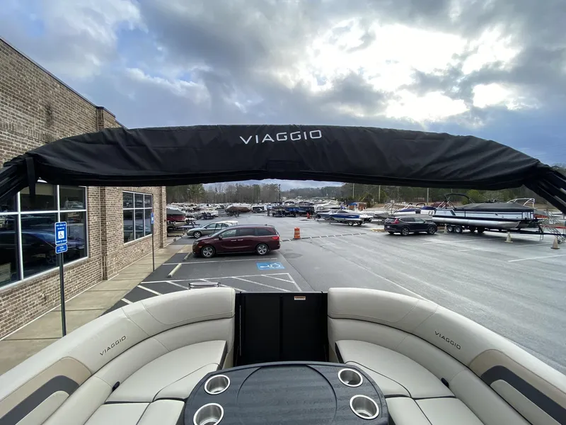 Slide: The Image of Viaggio Lago 22U ST w/Yamaha 150HP 2023 - 22