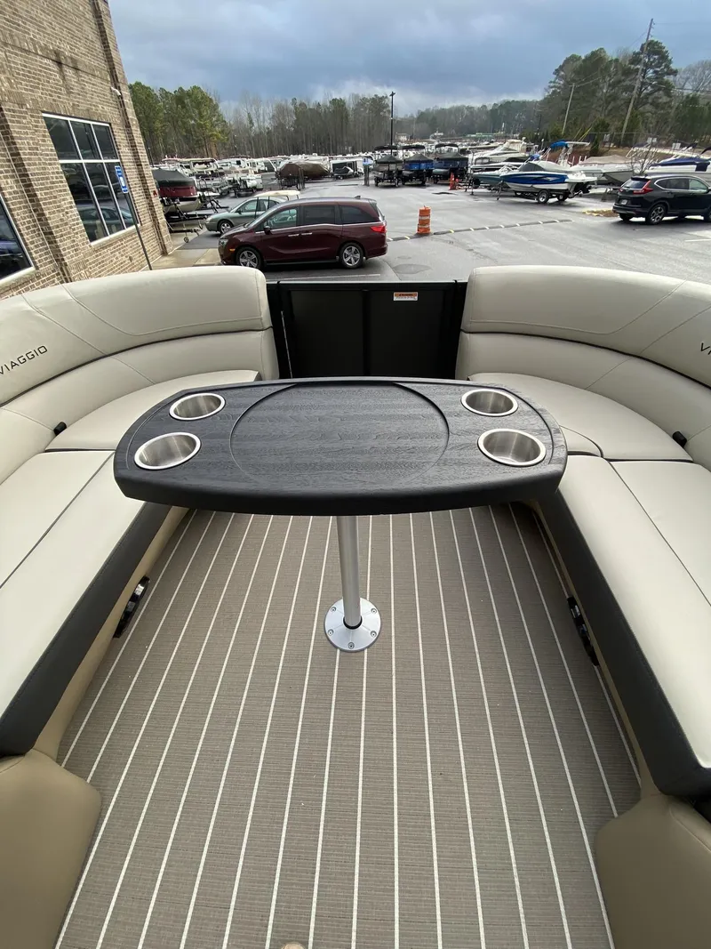 Slide: The Image of Viaggio Lago 22U ST w/Yamaha 150HP 2023 - 25