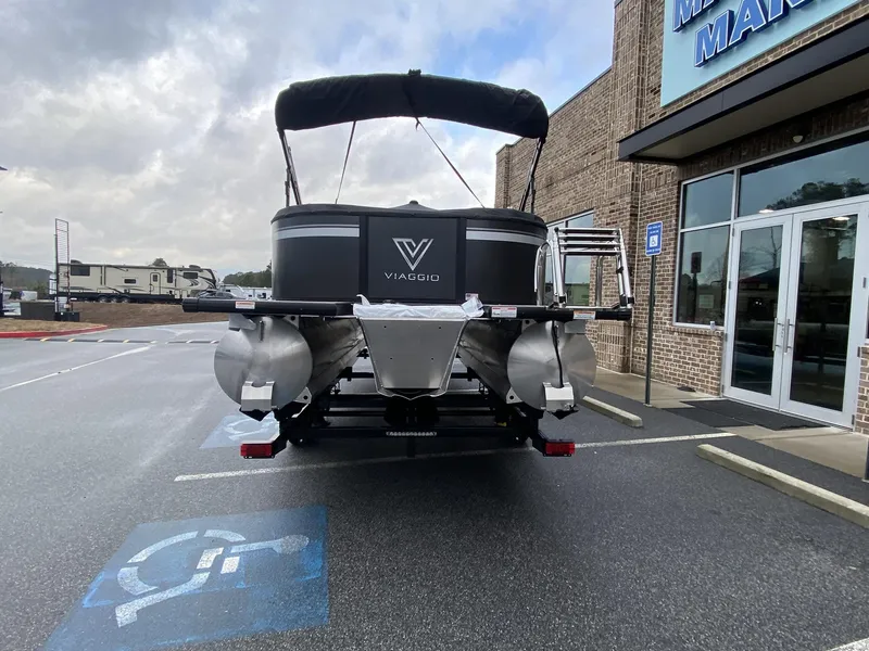 Slide: The Image of Viaggio Lago 22U ST w/Yamaha 150HP 2023 - 30