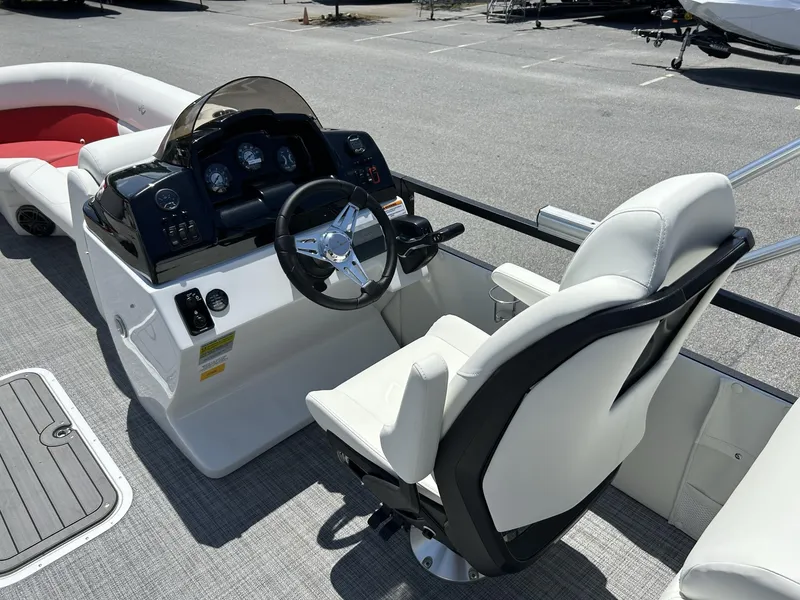 Slide: The Image of JC 247 TT - DSL Sport w/Suzuki 250HP 2024 - 13