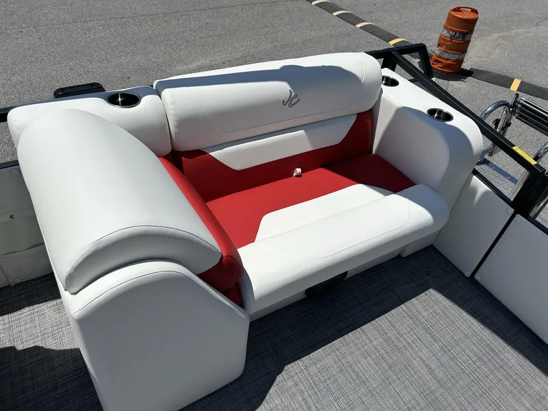 Slide: The Image of JC 247 TT - DSL Sport w/Suzuki 250HP 2024 - 21