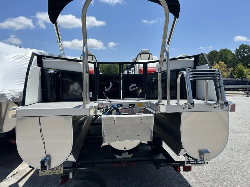 Slide: The Image of JC Manufacturing 247 TT - DSL Sport w/Suzuki 250HP 2024 - 22