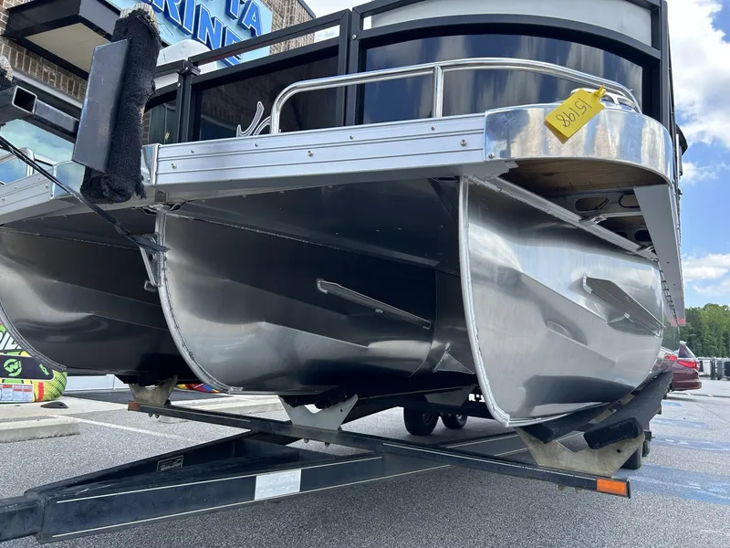 Slide: The Image of JC Manufacturing 247 TT - DSL Sport w/Suzuki 250HP 2024 - 29