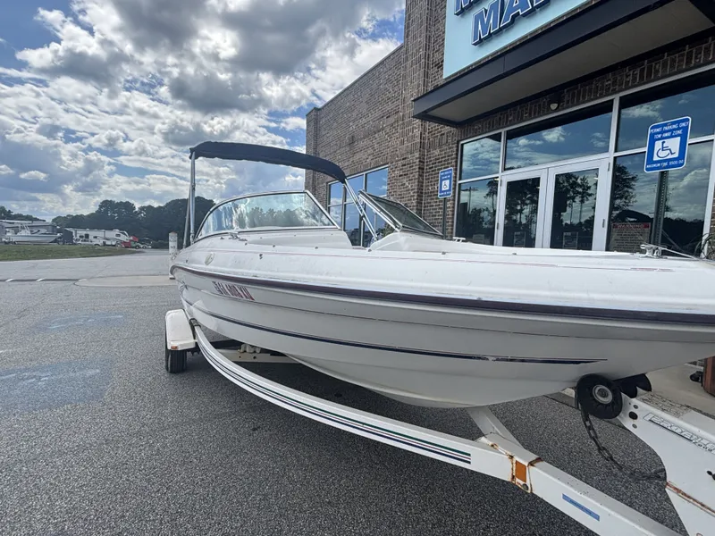 Slide: The Image of Sea Ray 175BR w/MerCruiser & Trailer Included 1997 - 15